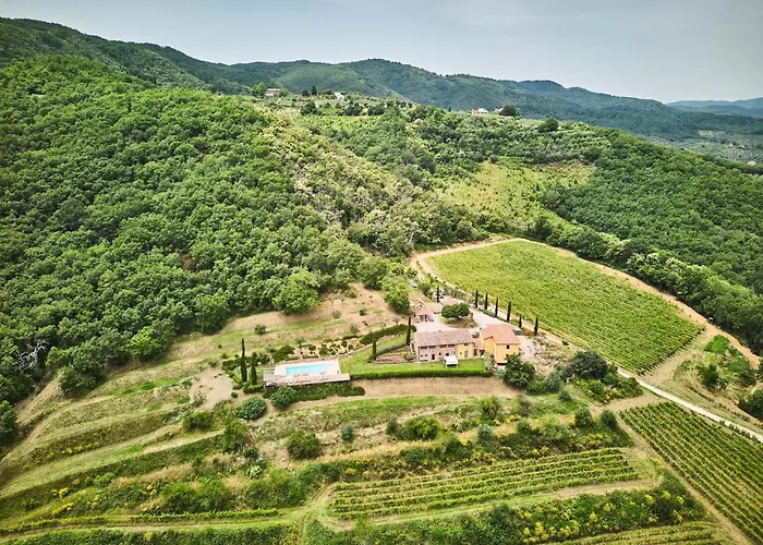 Tranquil Chianti Escape For 4 *